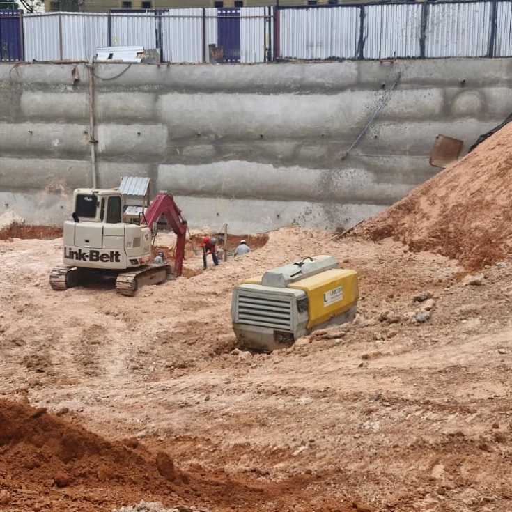 obra le monde 1.jpeg